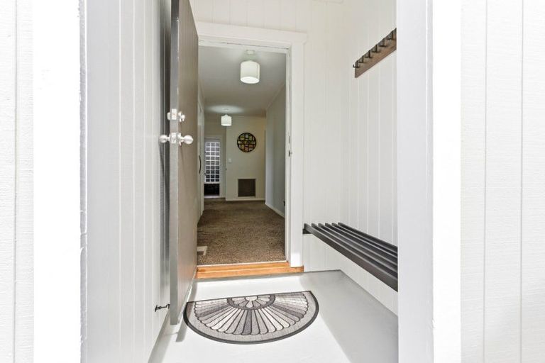 Photo of property in 37 Earls Road, Saint Clair, Dunedin, 9012