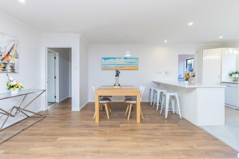 Photo of property in 2/38 Dominion Street, Takapuna, Auckland, 0622