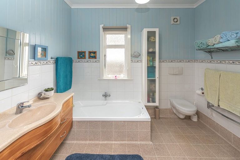 Photo of property in 64 Liverpool Street, Whanganui, 4500