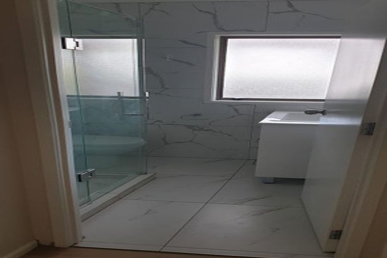 Photo of property in 59 Moore Street, Hillcrest, Auckland, 0627