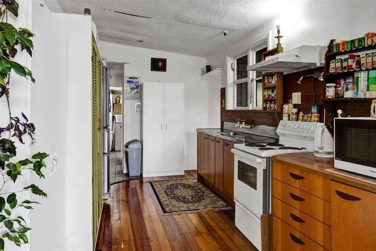 Photo of property in 23 Cornwall Street, Patea, 4520