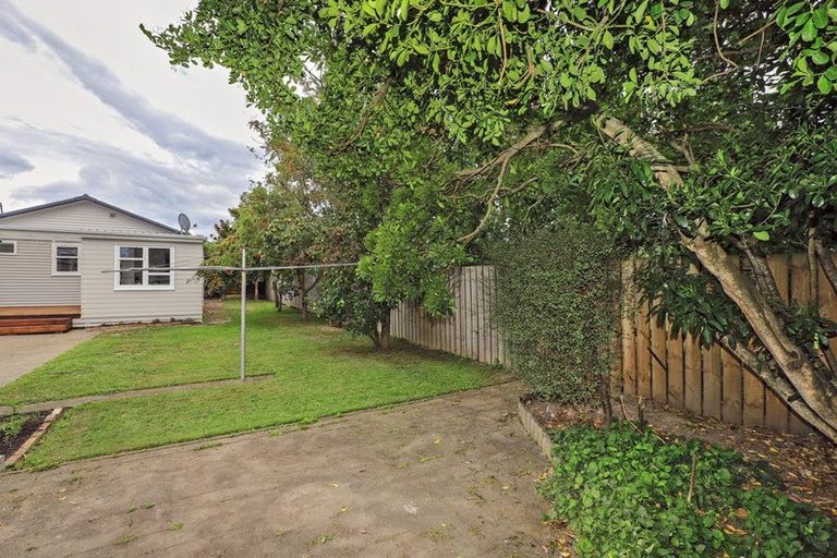 Photo of property in 25 Tasman Street, Havelock North, 4130