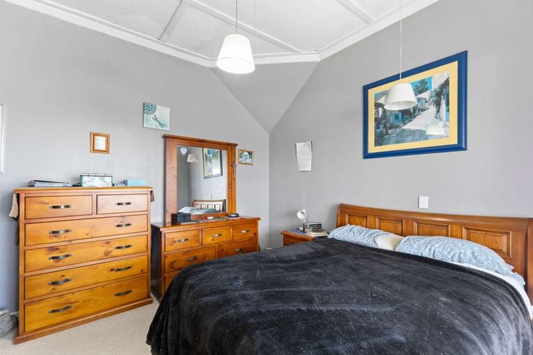 Photo of property in 51 Allardice Street, Dannevirke, 4930