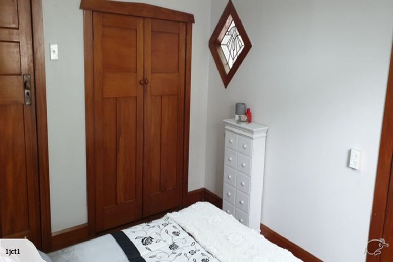 Photo of property in 510 Grove Road, Mayfair, Hastings, 4122