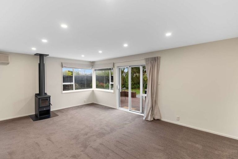 Photo of property in 43 Reginald Street, Burwood, Christchurch, 8083