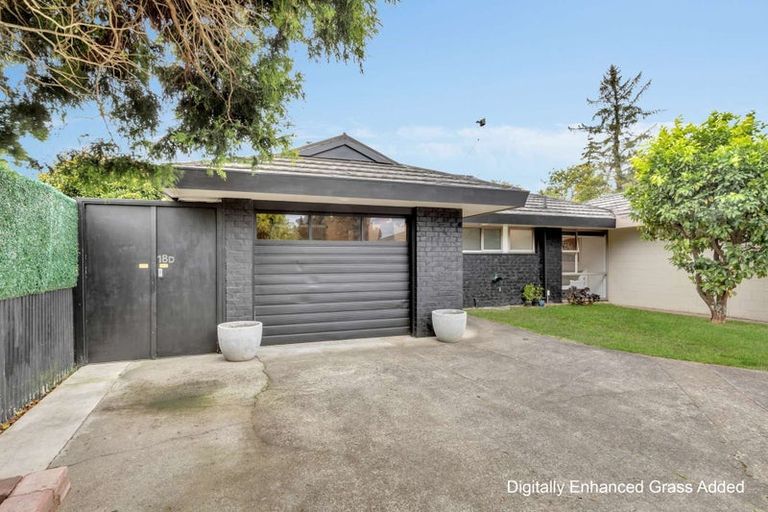 Photo of property in 18d Montgomery Terrace, Hokowhitu, Palmerston North, 4410