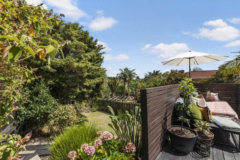 Photo of property in 8 Willow Avenue, Birkenhead, Auckland, 0626
