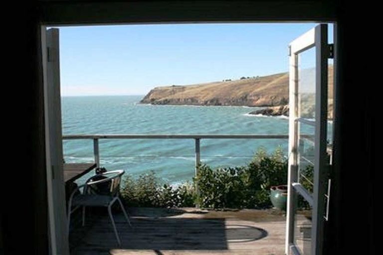 Photo of property in 165 Taylors Mistake Road, Te Onepoto / Taylors Mistake, Christchurch, 8081