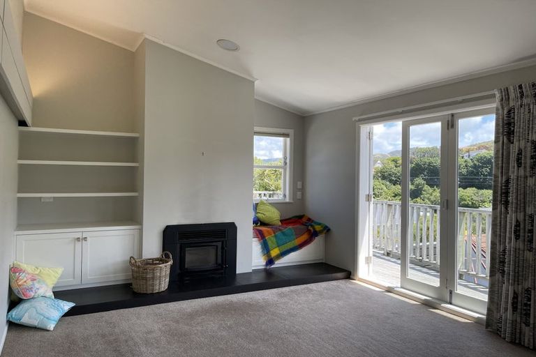 Photo of property in 43 Cashmere Avenue, Khandallah, Wellington, 6035