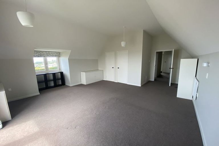 Photo of property in 27 Belleview Terrace, Mount Pleasant, Christchurch, 8081