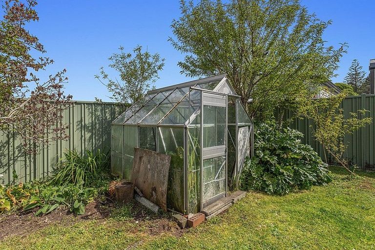 Photo of property in 11 Mackenzie Street, Kawerau, 3127