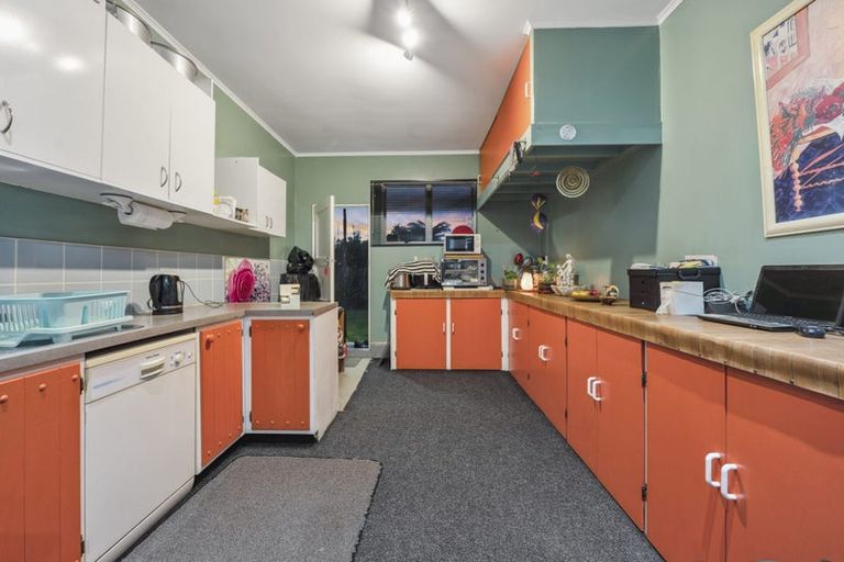 Photo of property in 376 Malfroy Road, Pomare, Rotorua, 3015