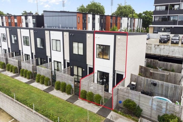 Photo of property in 6/1 Vialou Street, Hamilton Central, Hamilton, 3204