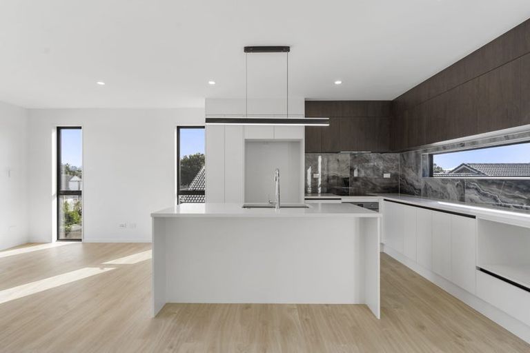 Photo of property in 31c Stanniland Street, Sunnyhills, Auckland, 2010