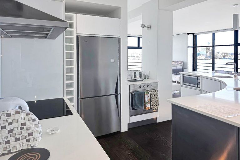 Photo of property in 58/45 Stanley Road, Stanley Point, Auckland, 0624