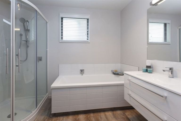 Photo of property in 10 Kingsbridge West, Burwood, Christchurch, 8083