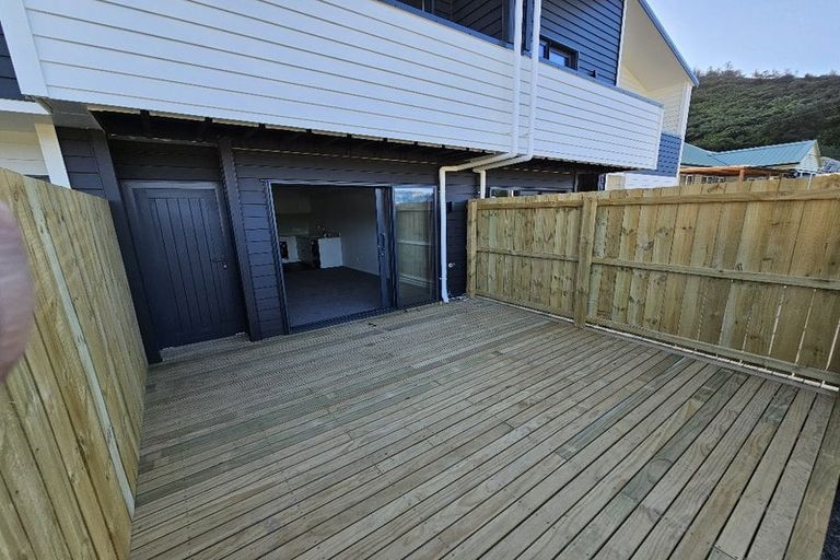 Photo of property in 1d Ingram Street, Naenae, Lower Hutt, 5011