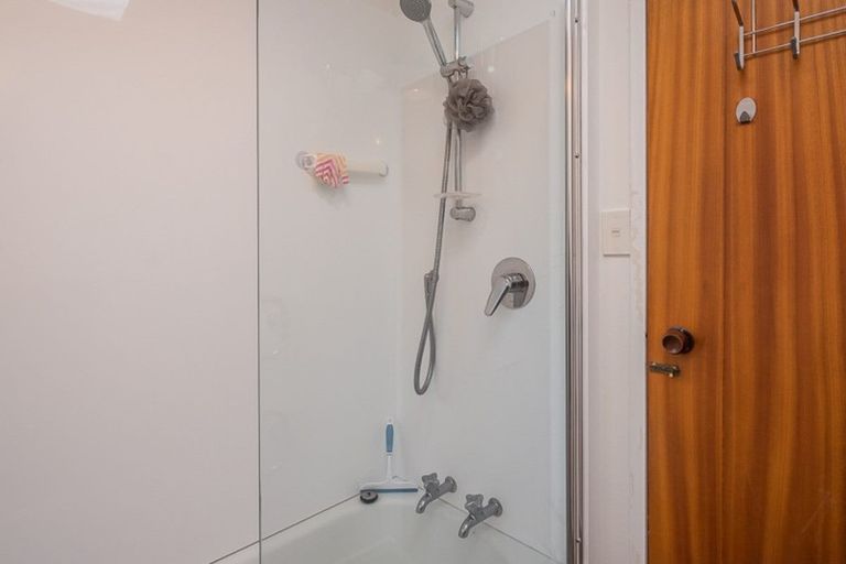 Photo of property in 10b Cypress Grove, Paraparaumu, 5032