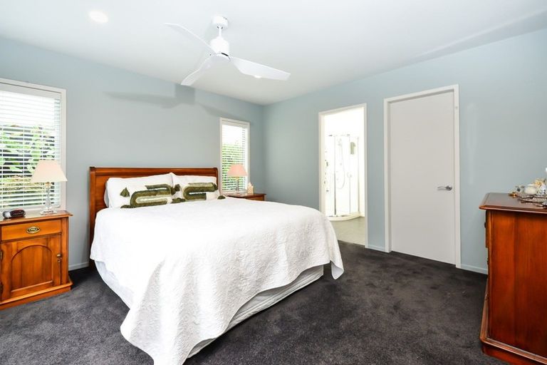 Photo of property in 24 Coleraine Drive, Rototuna, Hamilton, 3210