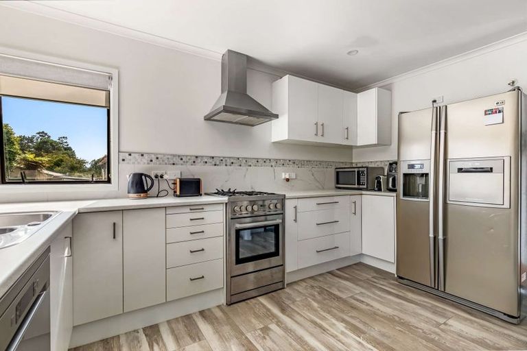 Photo of property in 11 Landscape Drive, Ngongotaha, Rotorua, 3010