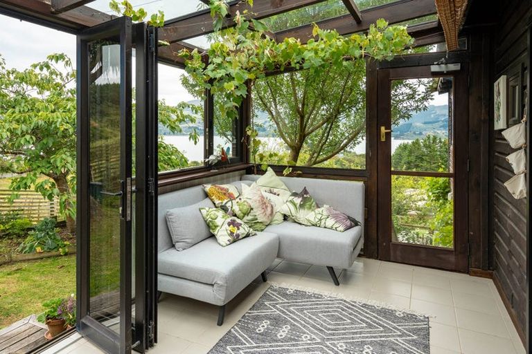 Photo of property in 32 Frances Street, Broad Bay, Dunedin, 9014