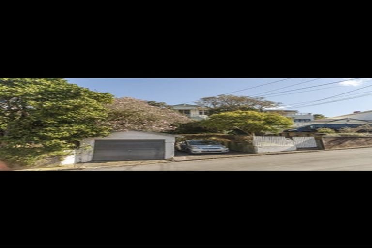 Photo of property in 35 Coolidge Street, Brooklyn, Wellington, 6021