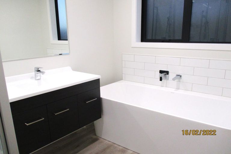 Photo of property in 44 Tuatahi Avenue, Solway, Masterton, 5810