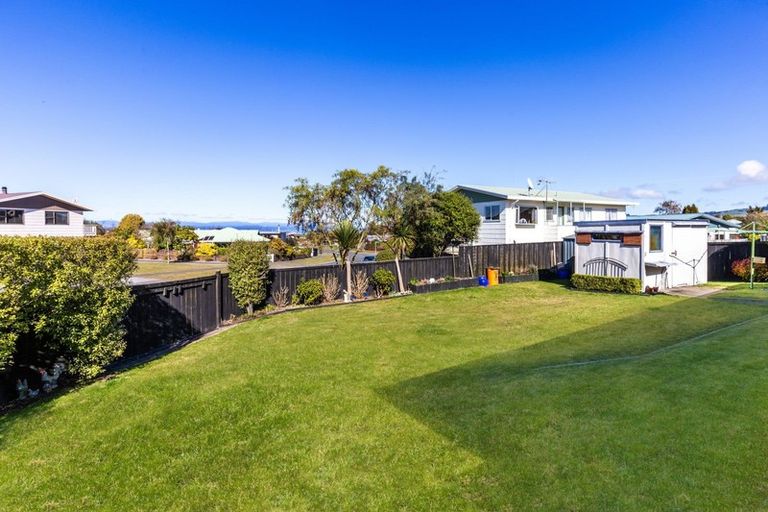 Photo of property in 31 Vaucluse Drive, Nukuhau, Taupo, 3330