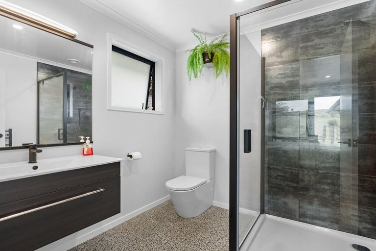 Photo of property in 16 Moorey Lane, Otaika, Whangarei, 0170