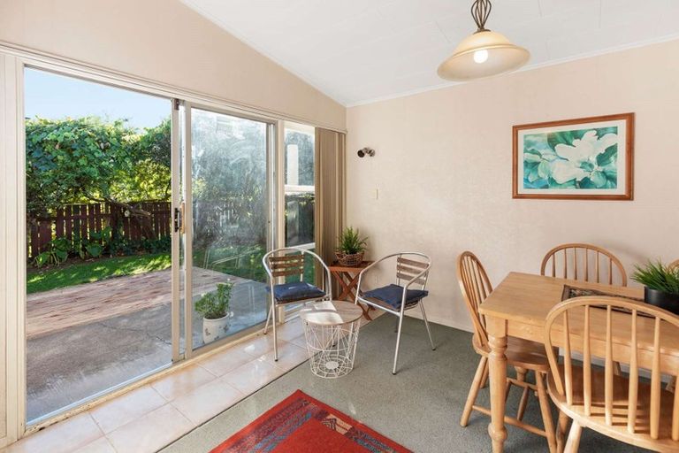 Photo of property in 3 Byrd Street, Levin, 5510