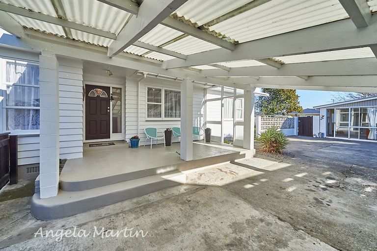 Photo of property in 4 Panako Place, Awapuni, Palmerston North, 4412