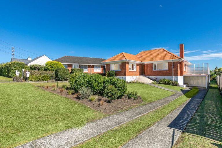 Photo of property in 39 Norman Road, Hauraki, Auckland, 0622