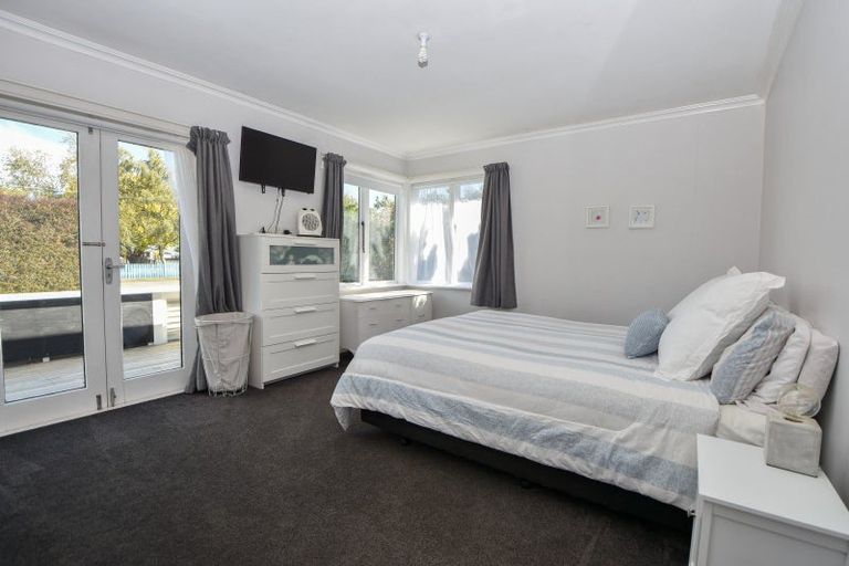 Photo of property in 9 King Street, Carterton, 5713