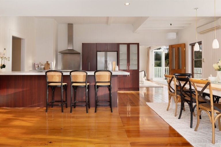 Photo of property in 375 Kaitemako Road, Welcome Bay, Tauranga, 3175