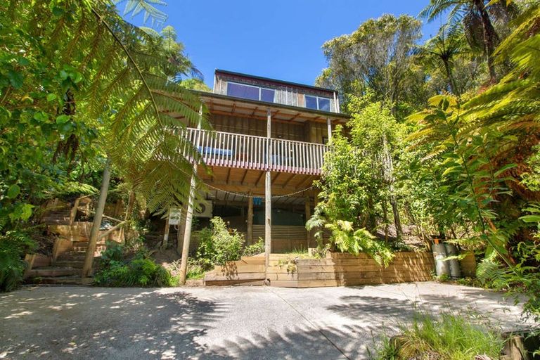 Photo of property in 174 Okere Road, Okere Falls, Rotorua, 3074