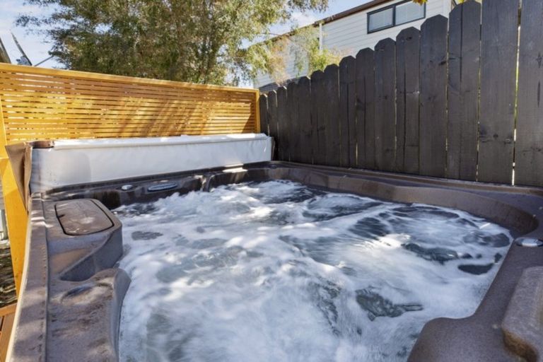 Photo of property in 23b Elliot Street, Howick, Auckland, 2014