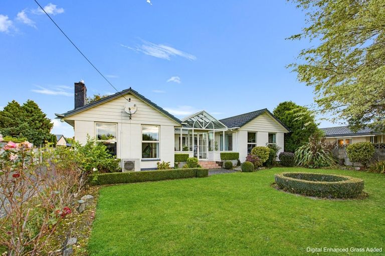 Photo of property in 14 Lincoln Street, Riversdale, 9776