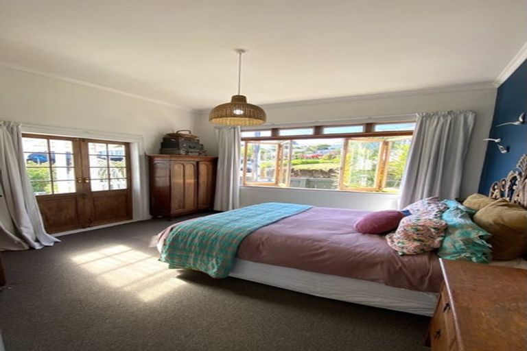 Photo of property in 54 Belt Road, New Plymouth, 4310