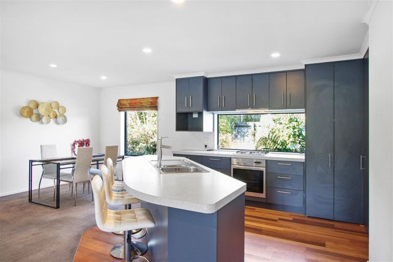 Photo of property in 14 James Drive, Woodend, 7610