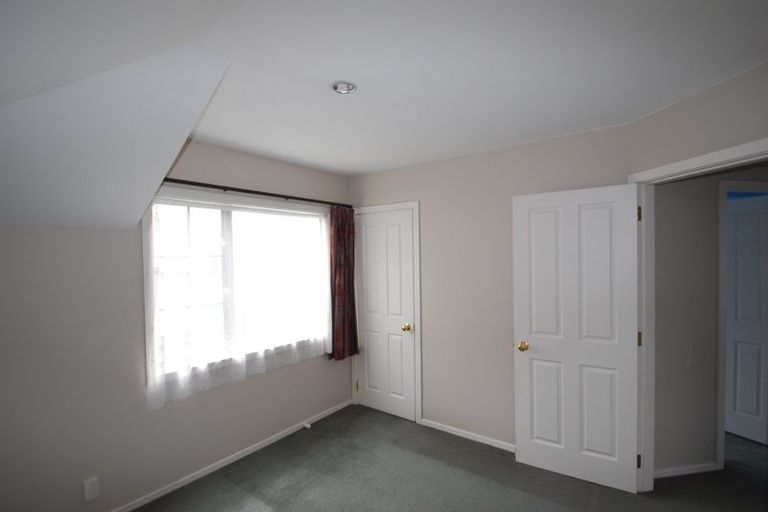 Photo of property in 70a Erlestoke Crescent, Churton Park, Wellington, 6037