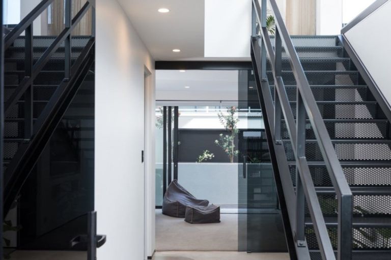 Photo of property in 193a Marine Parade, Mount Maunganui, 3116