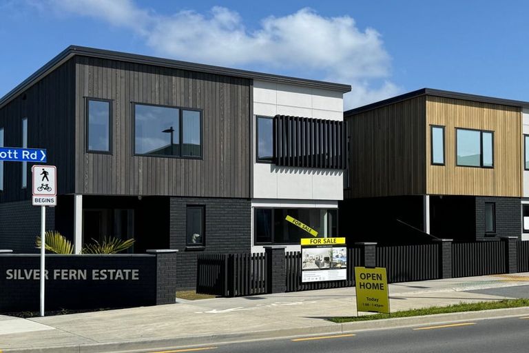 Photo of property in 1 Huljich Way, Hobsonville, Auckland, 0616