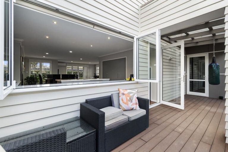 Photo of property in 49 Clare Street, Cambridge, 3434