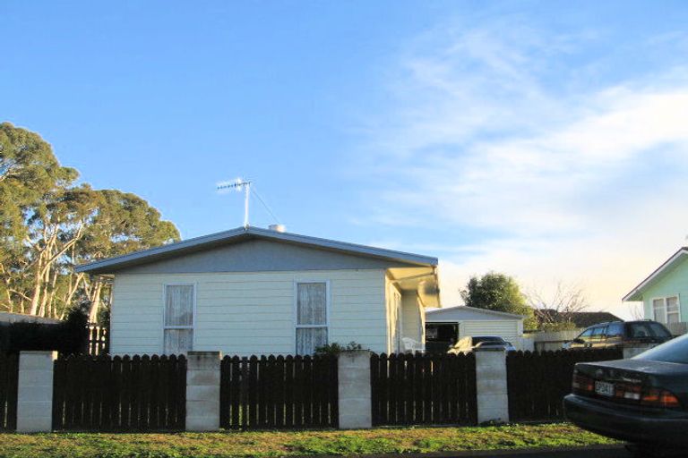 Photo of property in 3 Columbus Crescent, Flaxmere, Hastings, 4120