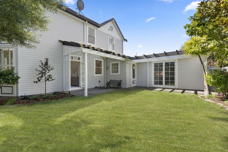 Photo of property in 43b Stanley Road, Stanley Point, Auckland, 0624