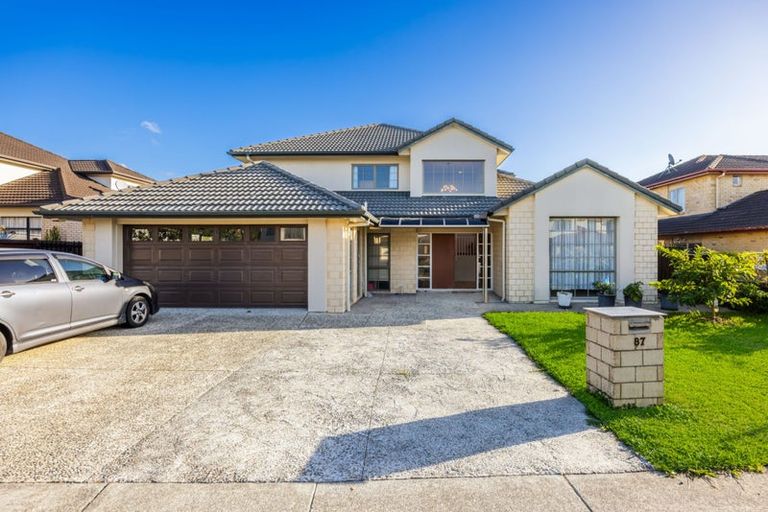 Photo of property in 87 Middlefield Drive, Flat Bush, Auckland, 2016