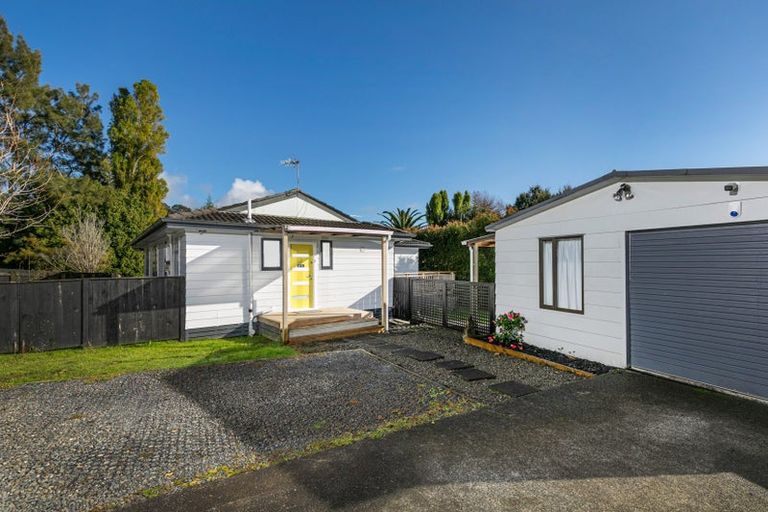 Photo of property in 125 Solar Road, Glen Eden, Auckland, 0602