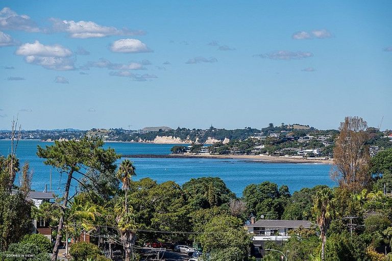 Photo of property in 131 Beach Road, Castor Bay, Auckland, 0620