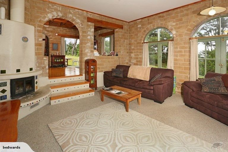 Photo of property in 20 Welsh Hills Road, Swanson, Auckland, 0614