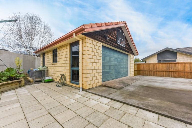 Photo of property in 12 Glentui Place, Waikawa, Picton, 7220